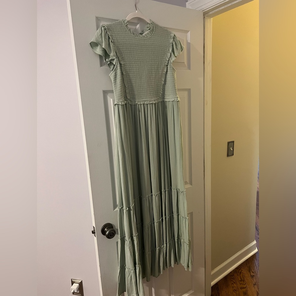 New without tags, never worn! Mint green dress.